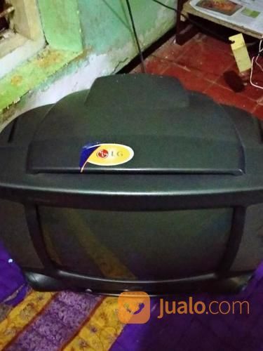 TV Second 21" Merk LG, Kondisi Lumayan + Remote