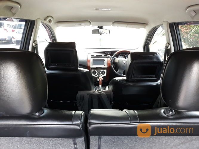 Nissan Grand Livina Ultimate ( Tipe Tertinggi )