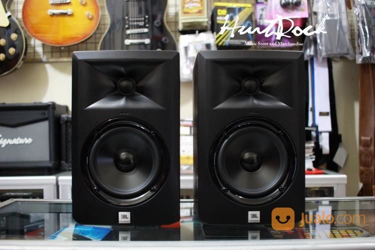 JBL LSR305 Speaker Monitor