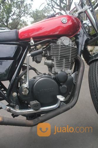 Yamaha SR 400 Istimewa