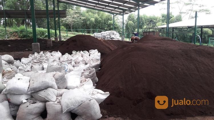 Pupuk Bokashi Kohe Sapi Fermentasi Siap Tabur