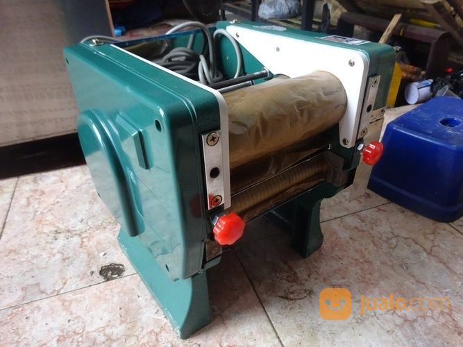 Mesin Pencetak Mie Alat Cetak Mie