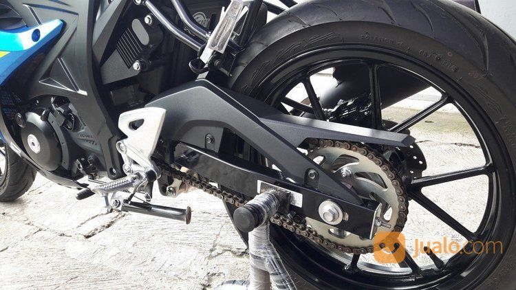 Suzuki Gsx 150r Tahun 2017 Biru Low Km