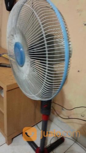 Kipas Angin Bekas Hidup Mati Kubeli