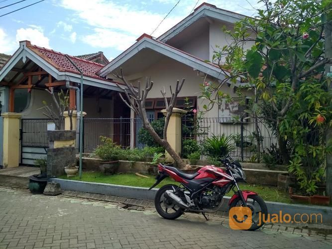 Rumah Asri Sekardangan Indah Sidoarjo