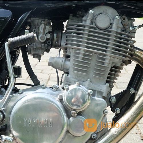 Yamaha SR400 Standar Kondisi Mesin Bagus