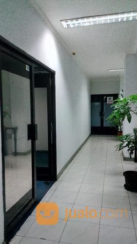 DISEWA, RUANGKANTOR, LUAS 73 - 229 Sqm, Di Gedung PLAZA BASMAR, Mampang Prapatan