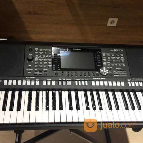 Keyboard Yamaha Psr S 975 Seri Paling Tertinggi.