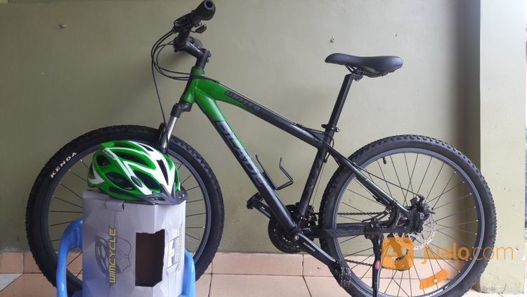 Sepeda Gunung UNITED BLADE XC 77 Beserta Helm Wimcycle