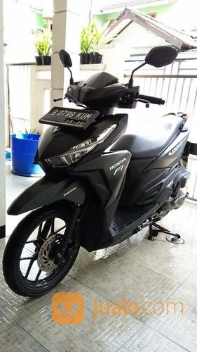 Honda Vario 150 PGM-FI 2015 Hitam Pajak Panjang