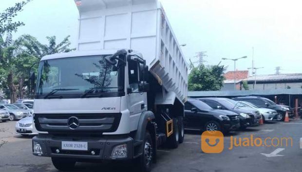 Mercedes Benz Axor 2528 C Dump Truck