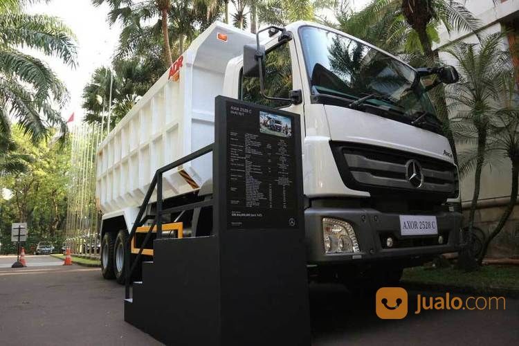 Mercedes Benz Axor 2528 C Dump Truck
