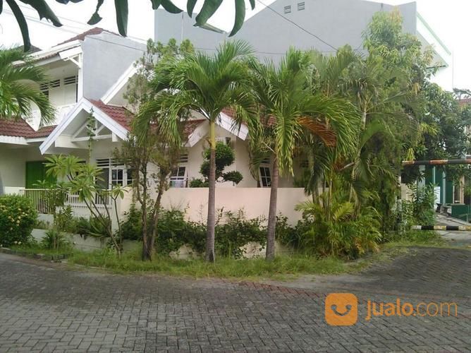 Rumah SUTOREJO TENGAH Lama Terawat