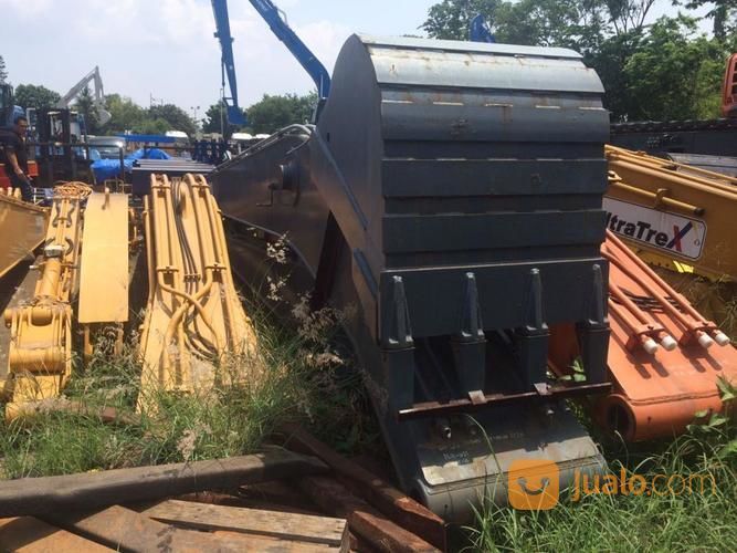 STIK LONG ARM LONG BOOM EXCAVATOR