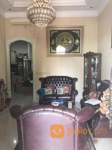 Rumah Mewah Butuh Uang Kramat Jati, Jaktim