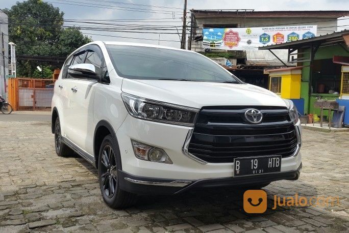 Bodykit Innova Reborn Venturer