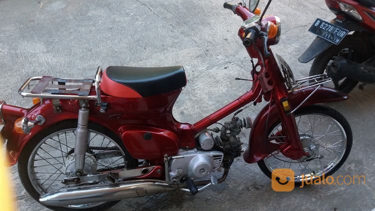 Honda C70 Tahun 1975