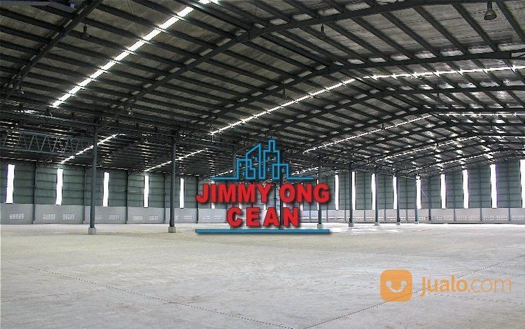Gudang Full Loading Dock Dan Dock Leveler Di Kawasan Industri KITIC Cikarang Bekasi
