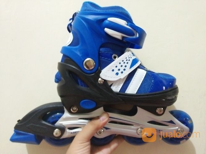 Sepatu Roda Inline Skate Roda Karet Bisa Model Bajaj