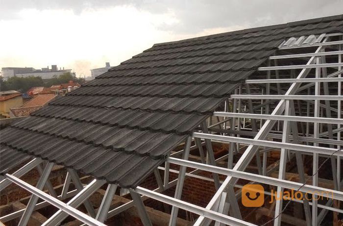 Pemasangan Rangka Atap Baja Ringan, Penutup Atap Galvalum, Genteng Metal Pasir, Murah