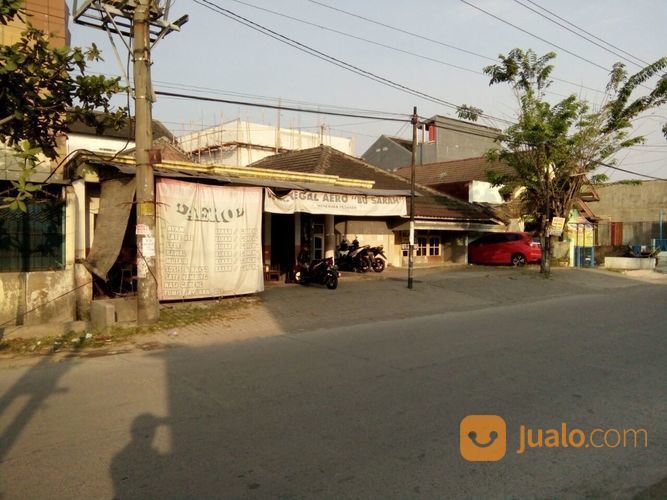 Rumah Di Perumahan Genuk Indah
