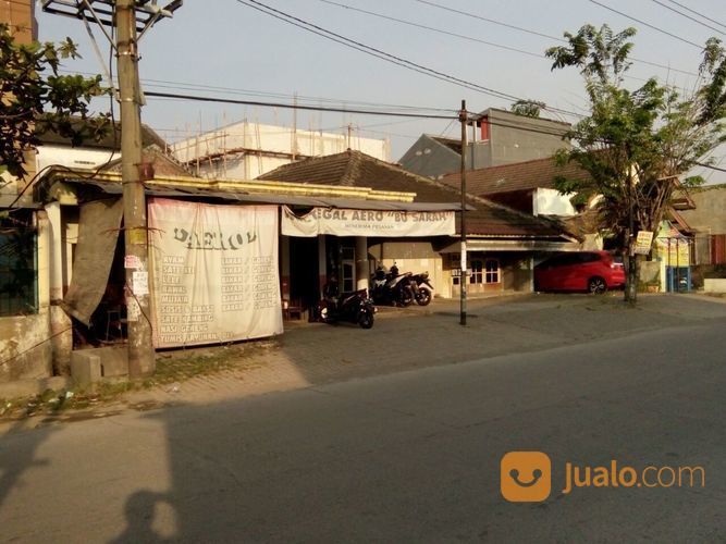 Rumah Di Perumahan Genuk Indah