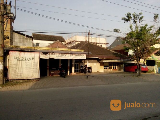 Rumah Di Perumahan Genuk Indah
