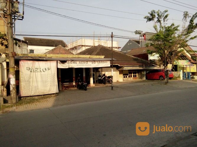 Rumah Di Perumahan Genuk Indah