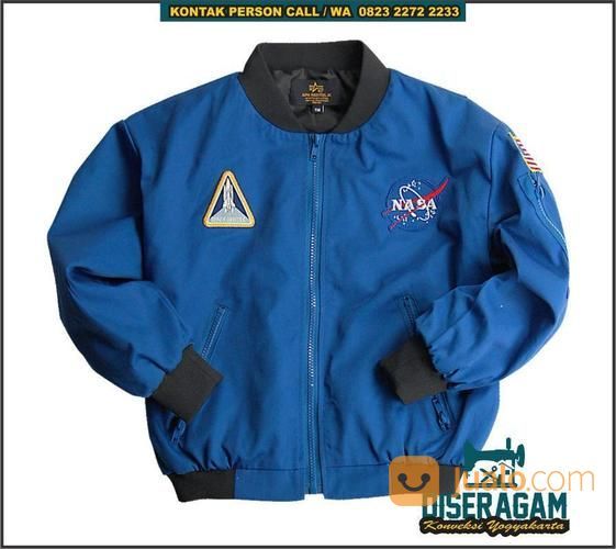 Custom Jaket Bomber Dengan Harga Terjangkau