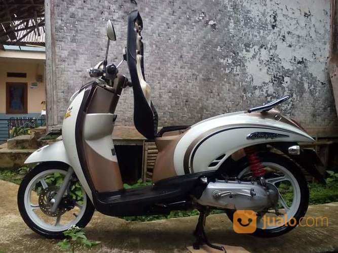 Honda Scoopy 110cc Thn 2011