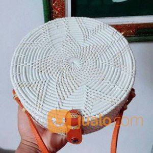Tas Rotan Bulat Kekinian RAISA Handmade Bali Rattan Bag Unik Cantik