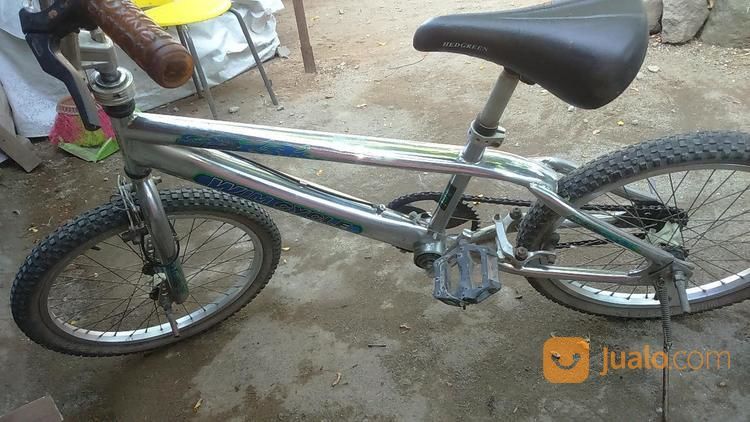 Sepeda BMX STAINLESS IUKURAN 20" BEKAS