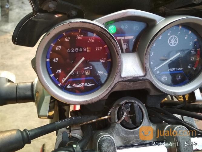 Yamaha Vixion Merah Maroon 2010