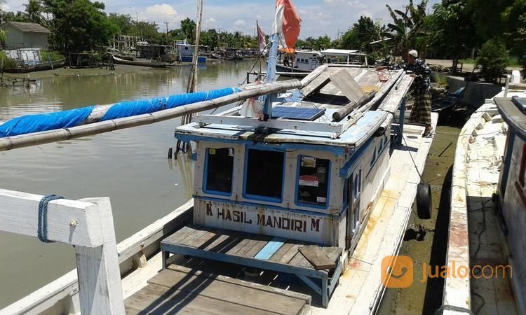 PERAHU KAYU MANCING