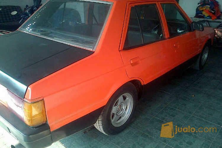 MITSUBISHI LANCER SL,tahun 1982,siap touring..murah banget.