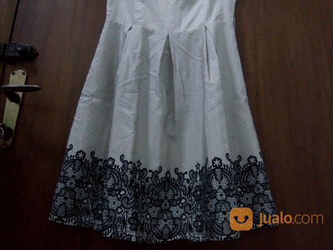 Dress Motif Batik