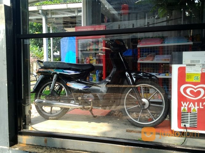 Honda Astrea Grand Bulus 93