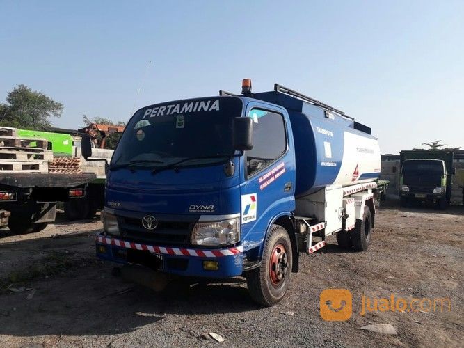 Toyota Dyna 130 XT Tangki BBN 8000 Liter Lengkap Full Bottom Loading 2012
