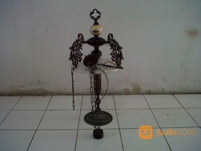 Lampu Gantung Antik