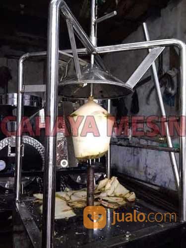 Mesin Kupas Kelapa Muda