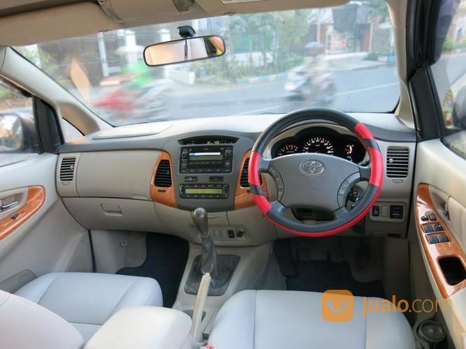 Toyota Kijang Innova V Diesel Manual 2010