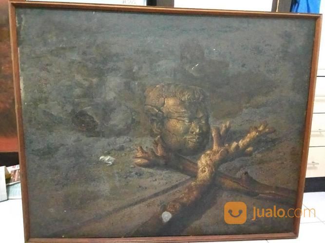 Lukisan Karya Seni - Arca Kepala Gajah Mada Dengan Anaknya Ayam