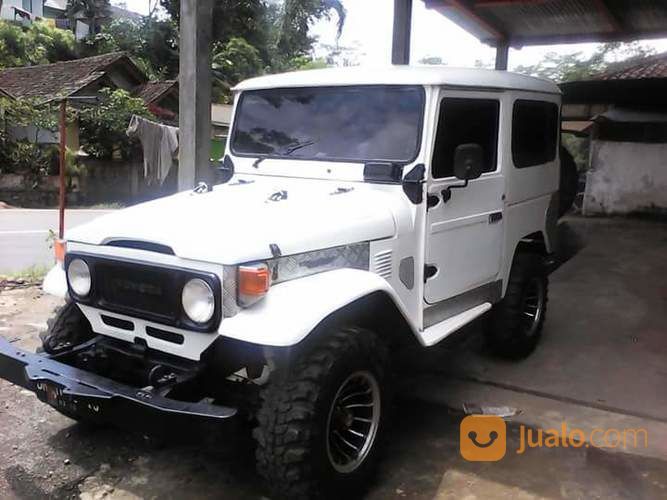 Toyota Hardtop Tahun 1981