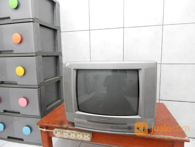 Tv Kwalitas Japan HiTacHi Fujian 14" Jernih Remot Ada KaTapanG SoReaNG