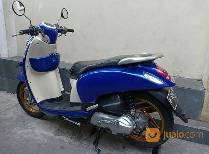 Honda Scoopy Fi Istimewa Sekali Tahun 2015