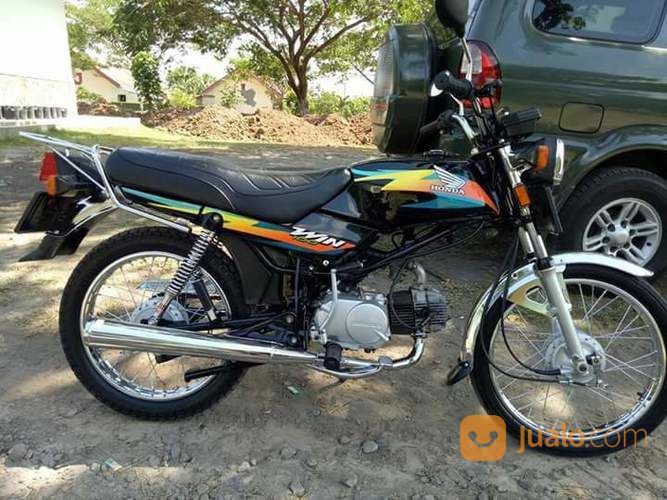 Honda Win Tahun 2002 Mulus Lengkap