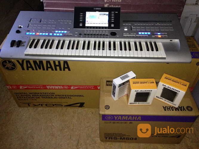 Keyboard YAMAHA TYROS 4.