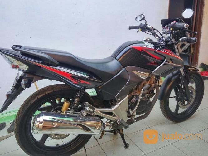Motor Honda Tiger Revo 2013