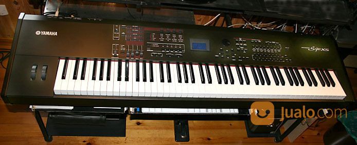 Keyboard YAMAHA S90 XS