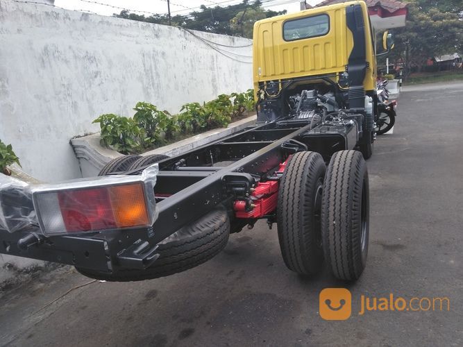 **Canter HDX 136 PS Dealer Mitsubishi Jawa Timur**